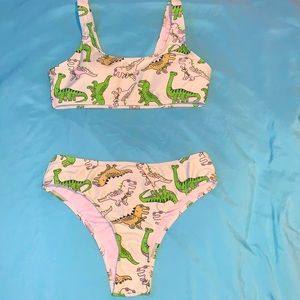 Green dinosaur bathing suit Size S in Juniors